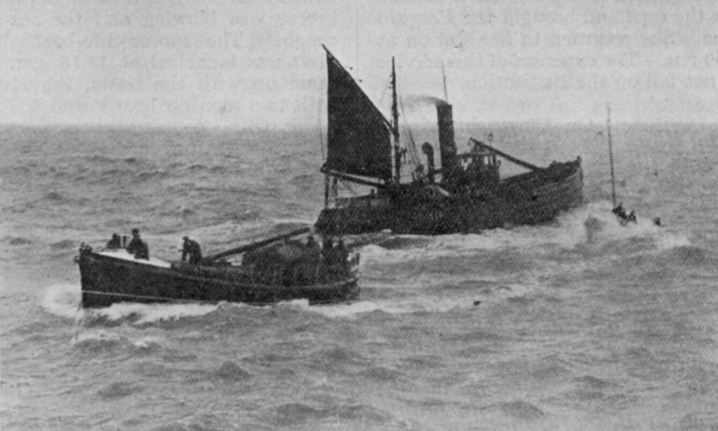 1934 The Southwold motor life boat towing in Wild Duck II on 22 Sept 1934