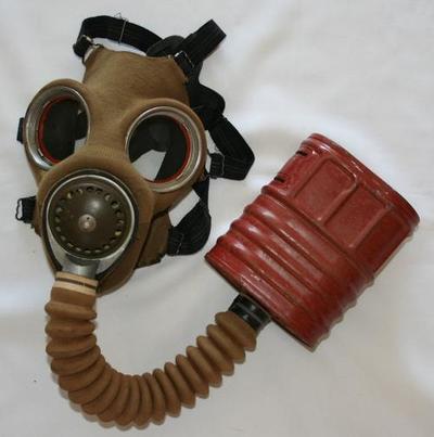 Gas mask ww2 1