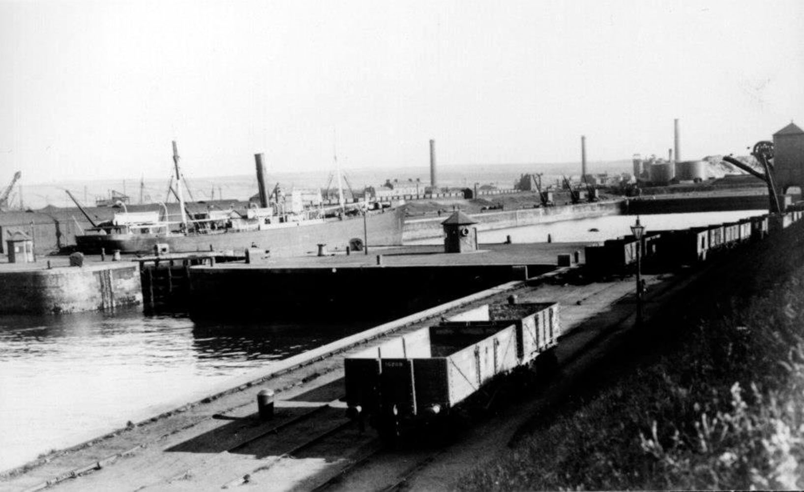 Maryport Harbour Senhouse Dock Coal Loading Crane With Rail Wago